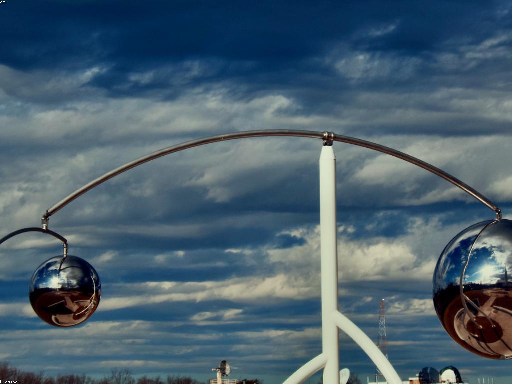 ឧបករណ៍និងឧបាយសិល្បៈសម្រាប់ការស្រាវជ្រាវច្នៃប្រឌិត