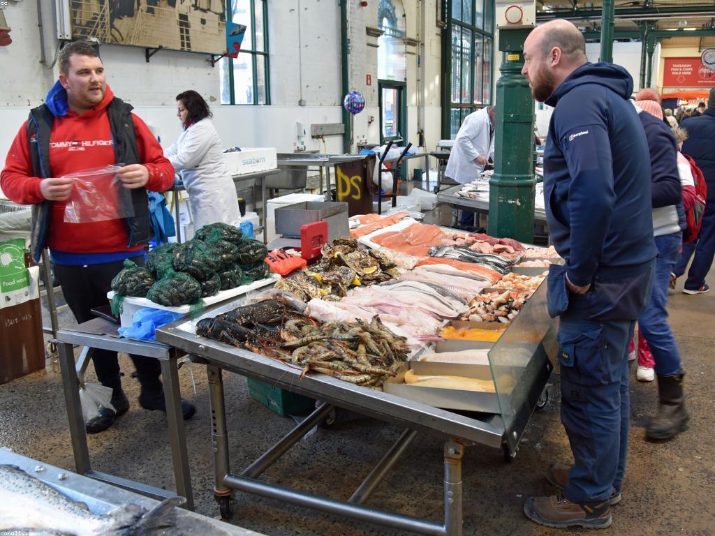 ប្រភេទត្រីនិងសន្លឹកពាណិជ្ជកម្ម
