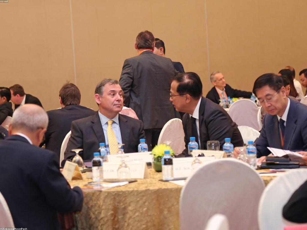 យុទ្ធសាស្ត្រសម្រាប់ការប្រកួតនិងពានរង្វាន់